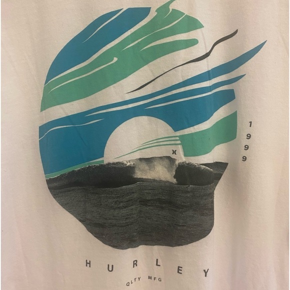 NWOT Hurley T Shirt, M - Picture 1 of 6